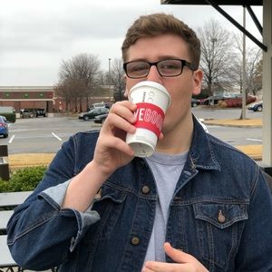 Meet your Posher, Tyler